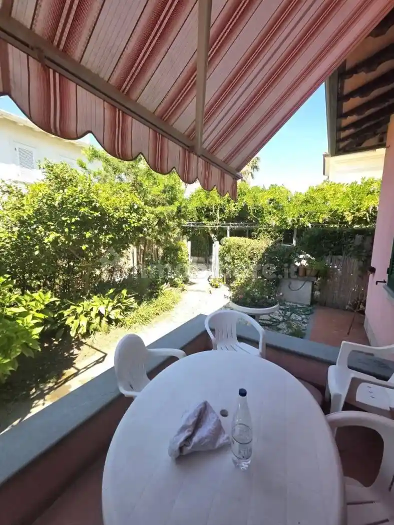 Villa in affitto a Forte dei Marmi