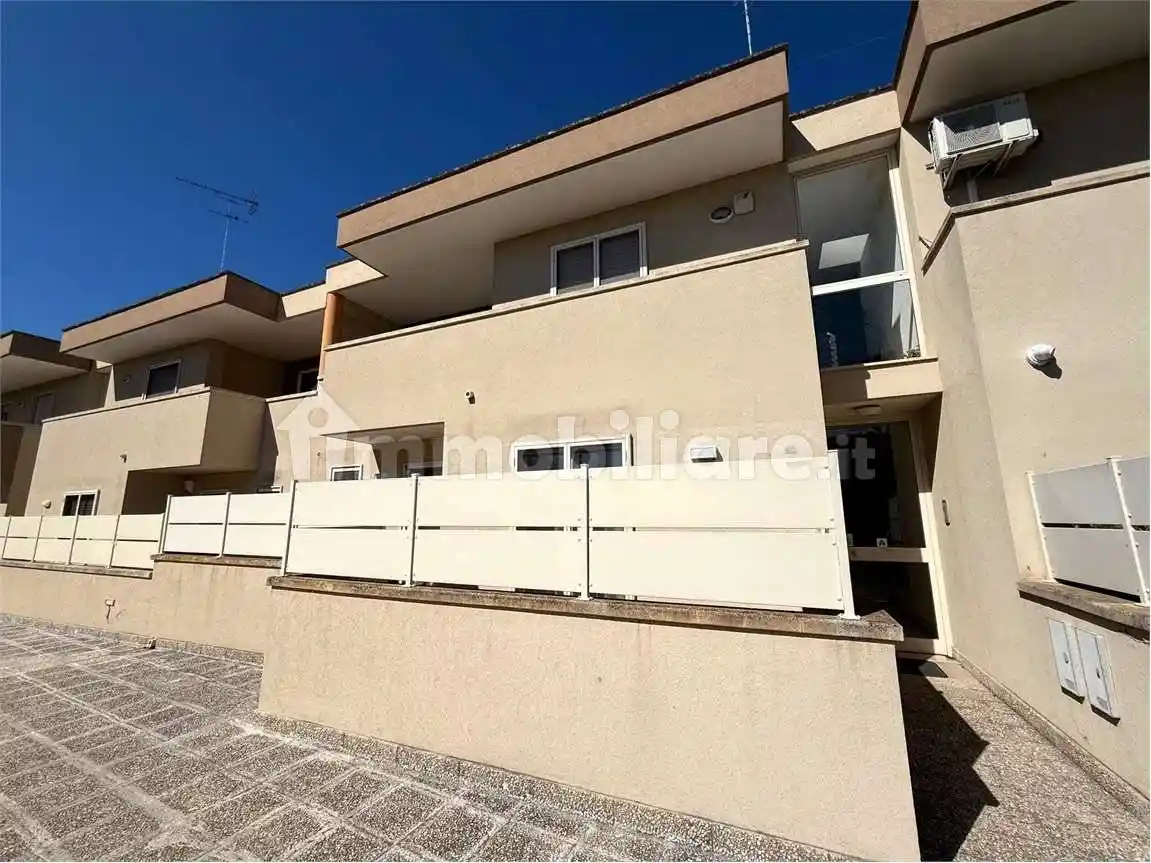 Appartamento in affitto a Brindisi
