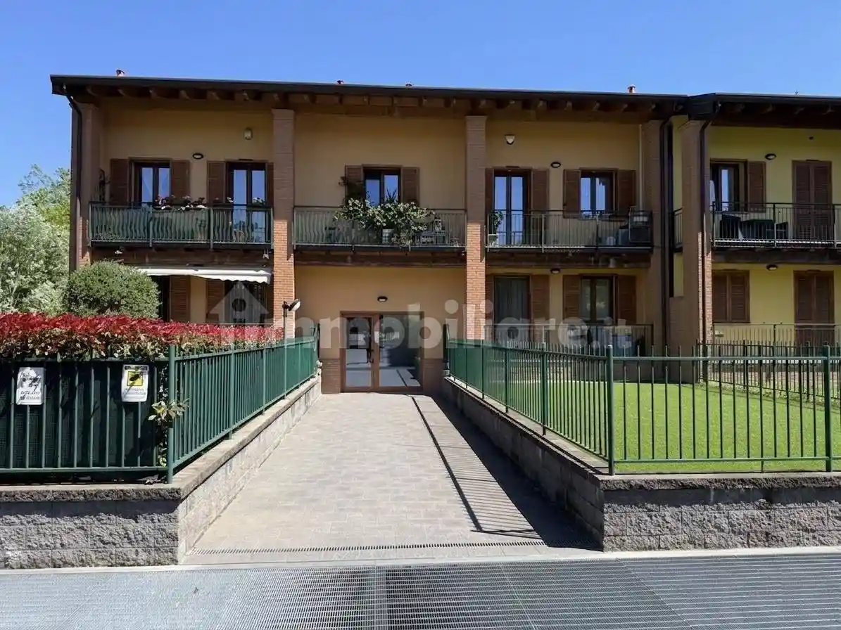 Appartamento in vendita a Alserio