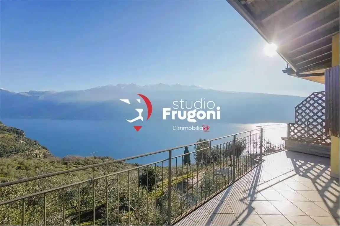 Appartamento in vendita a Tignale