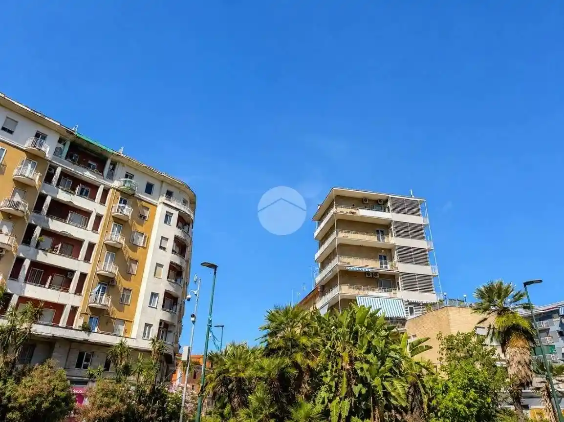 Appartamento in affitto a Napoli