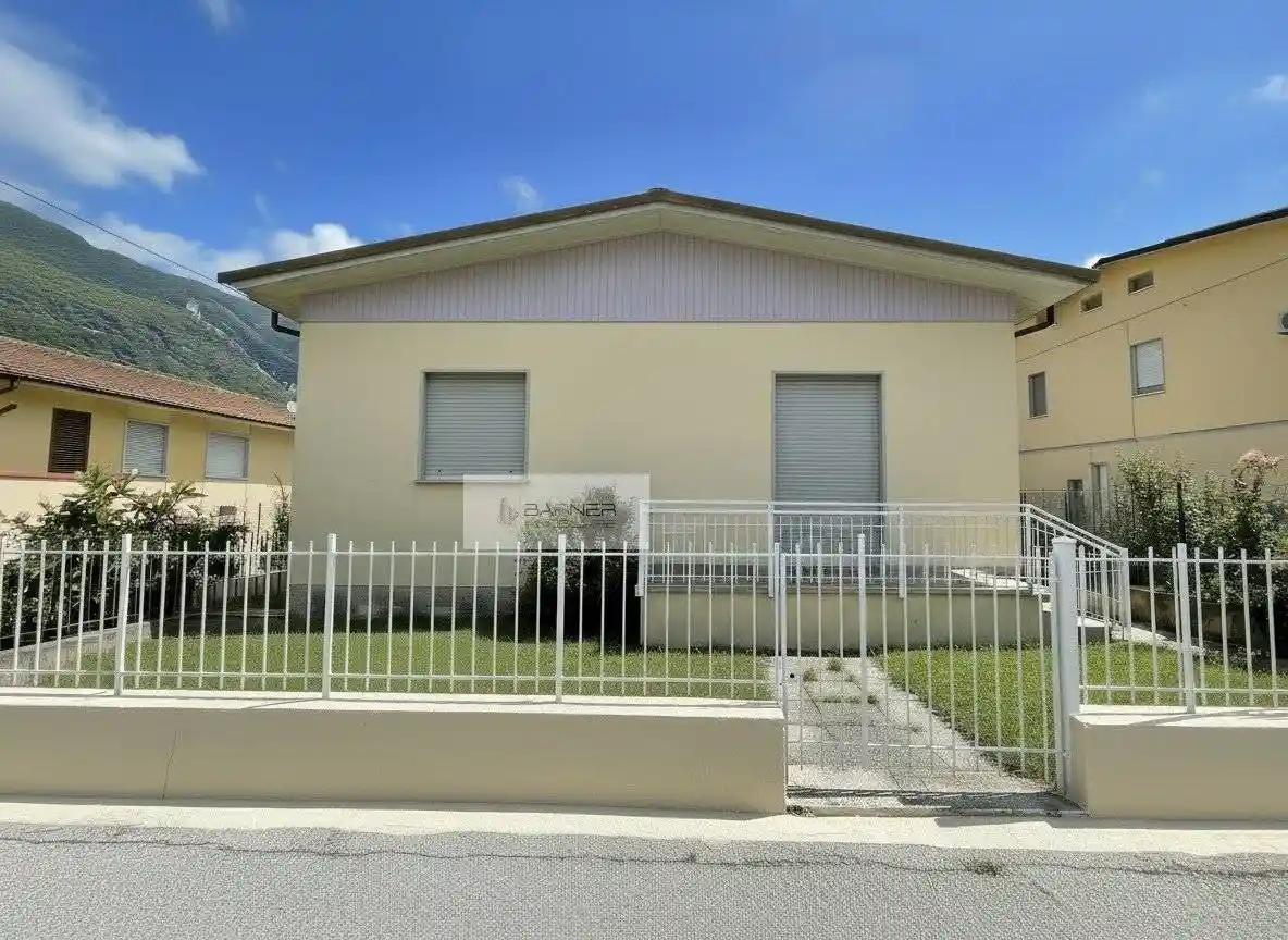 Villa in vendita a Camaiore