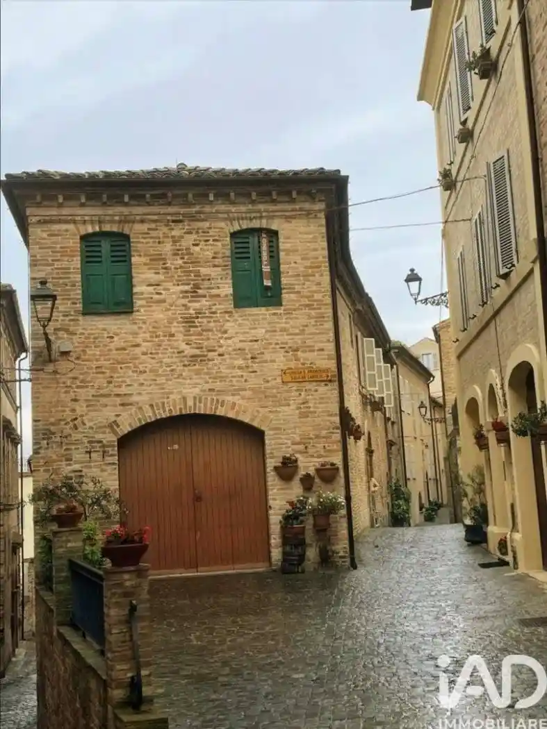 Villa in vendita a Montefiore dell'Aso
