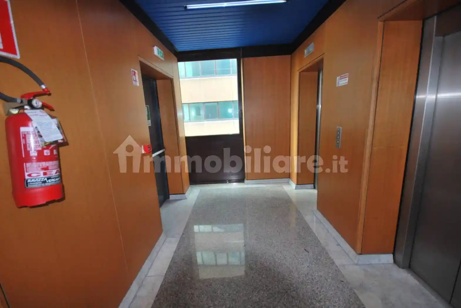 Palazzo - Edificio in affitto a Genova