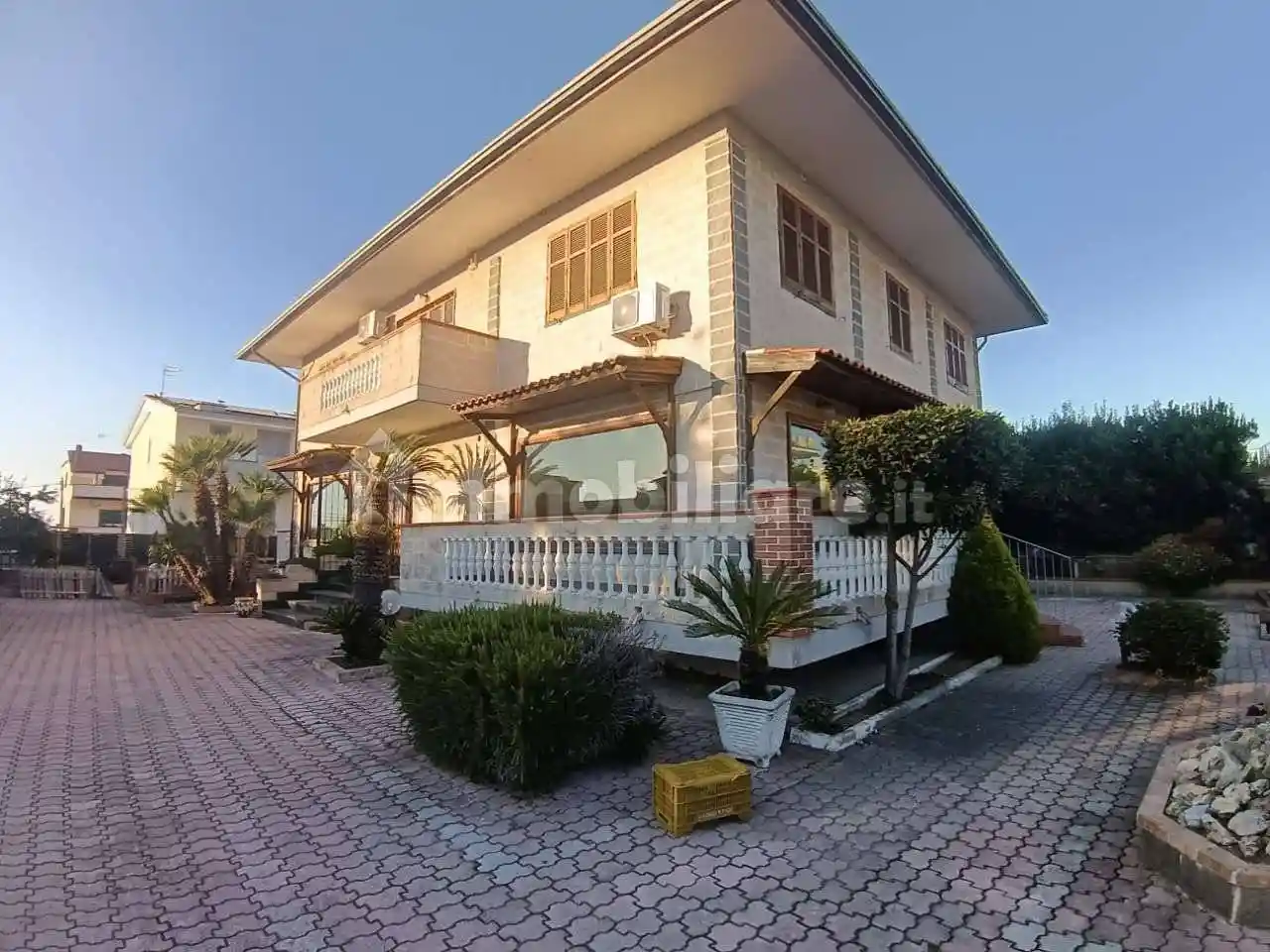 Villa in vendita a Giugliano in Campania