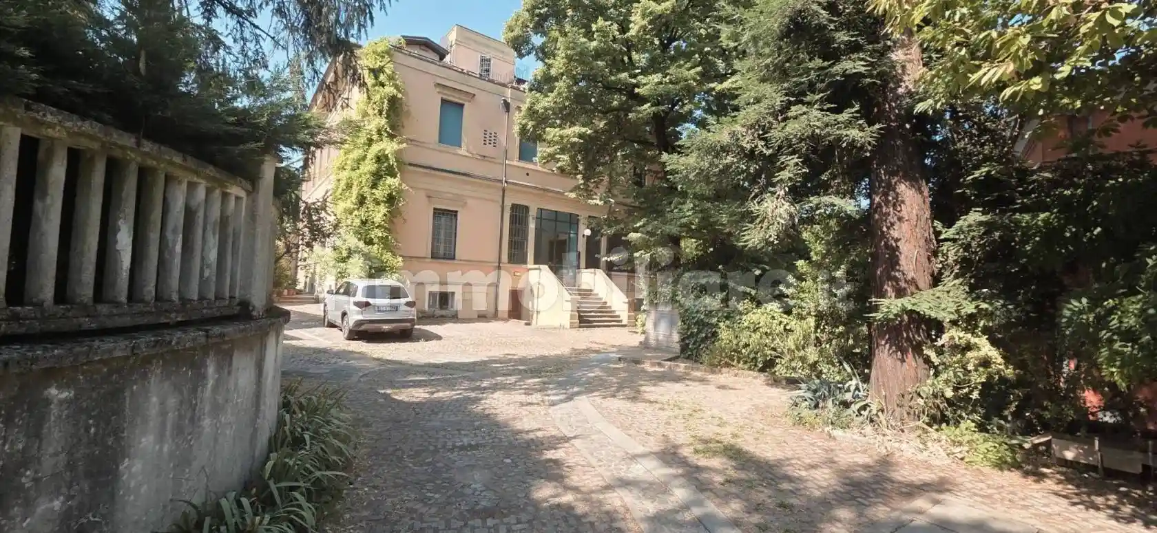 Appartamento in affitto a Bologna