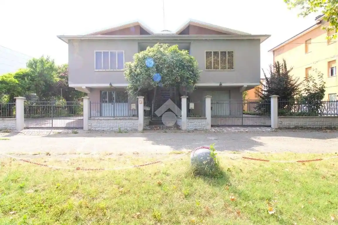 Villa in vendita a Sassuolo