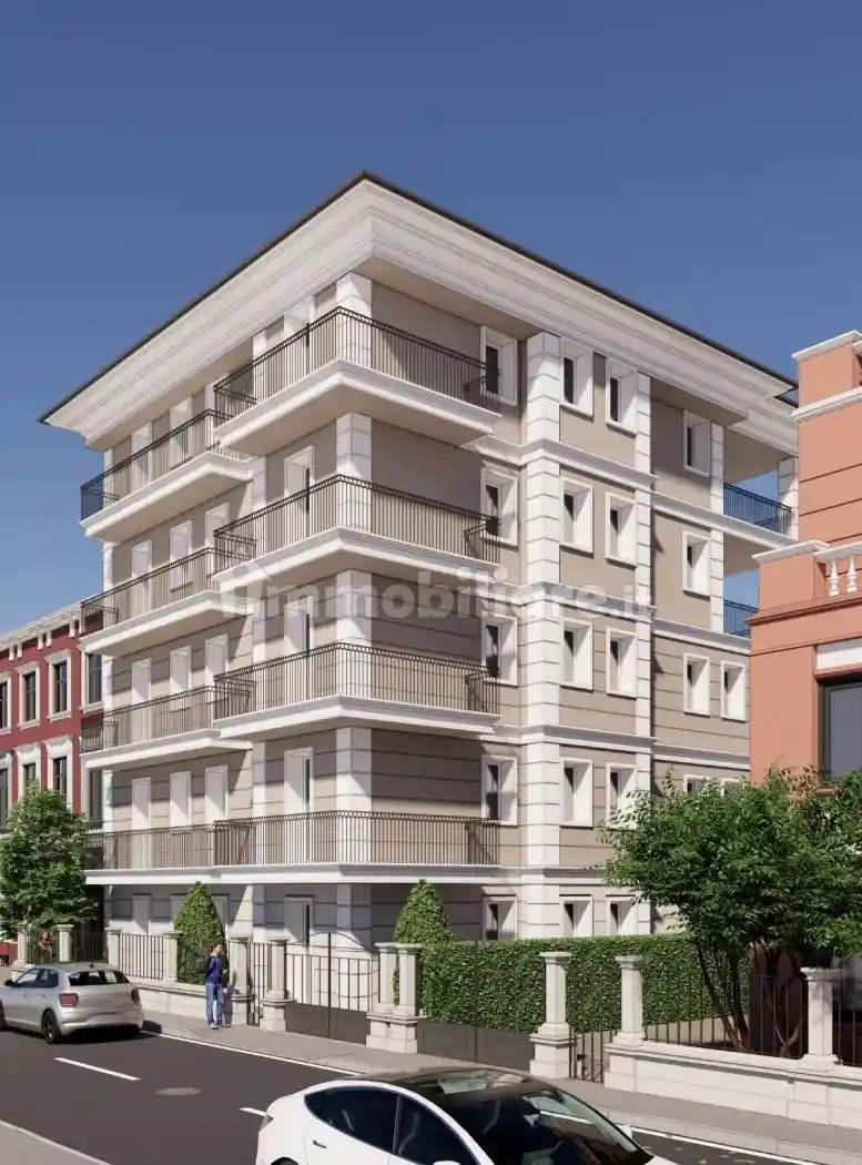 Palazzo - Edificio in vendita a Verona