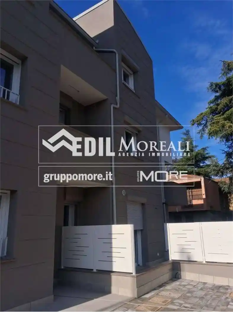 Appartamento in affitto a Modena