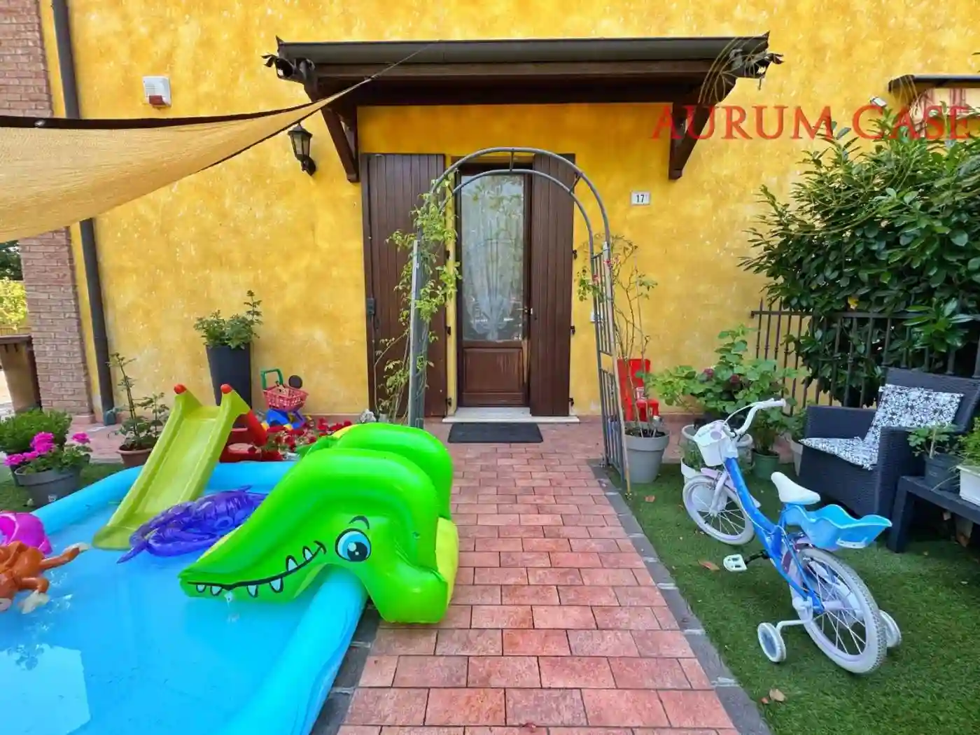 Villa - foto 2