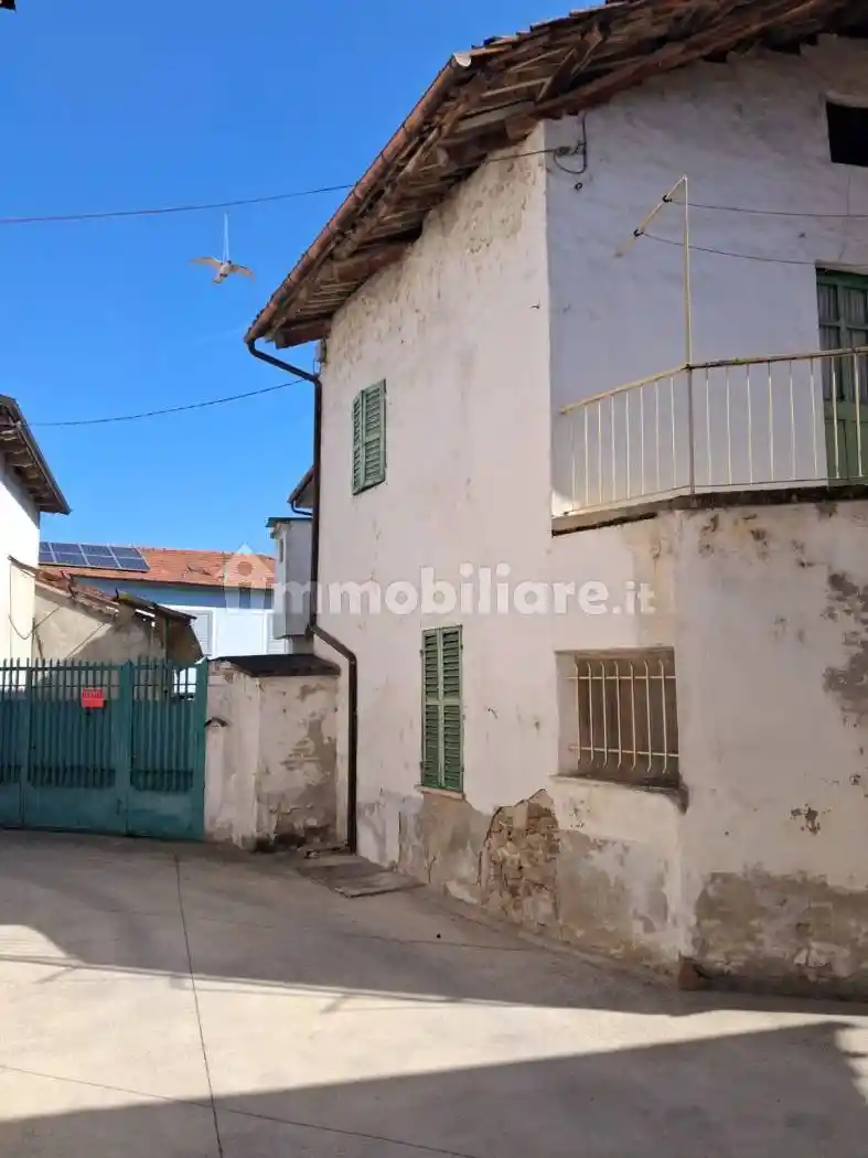 Rustico - Casale in vendita a Farigliano