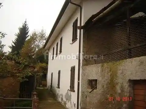 Rustico - Casale in vendita a Camaiore
