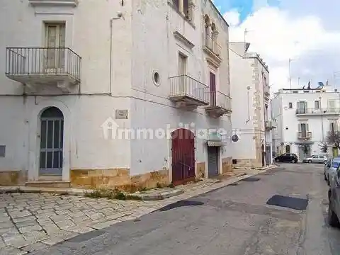 Casa indipendente in vendita a Castellana Grotte