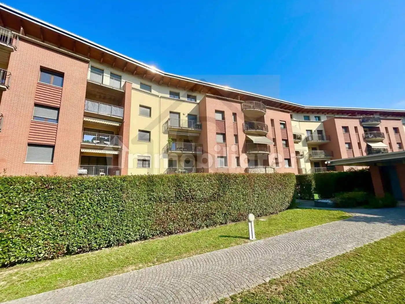 Appartamento in affitto a Carnate