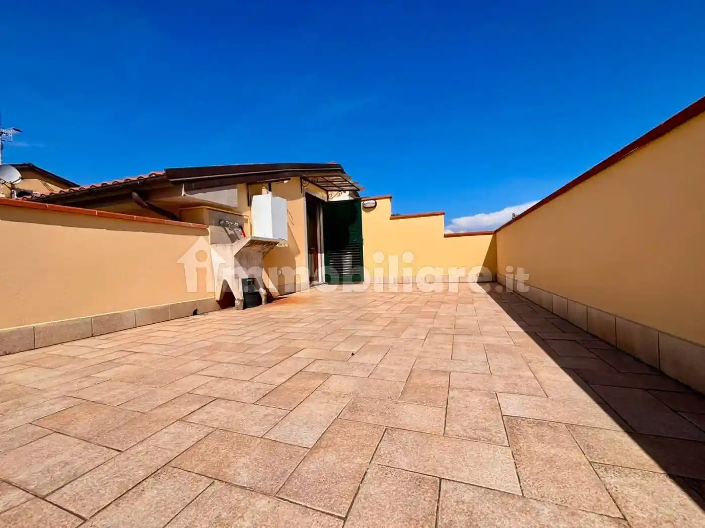 Casa indipendente in vendita a Pistoia