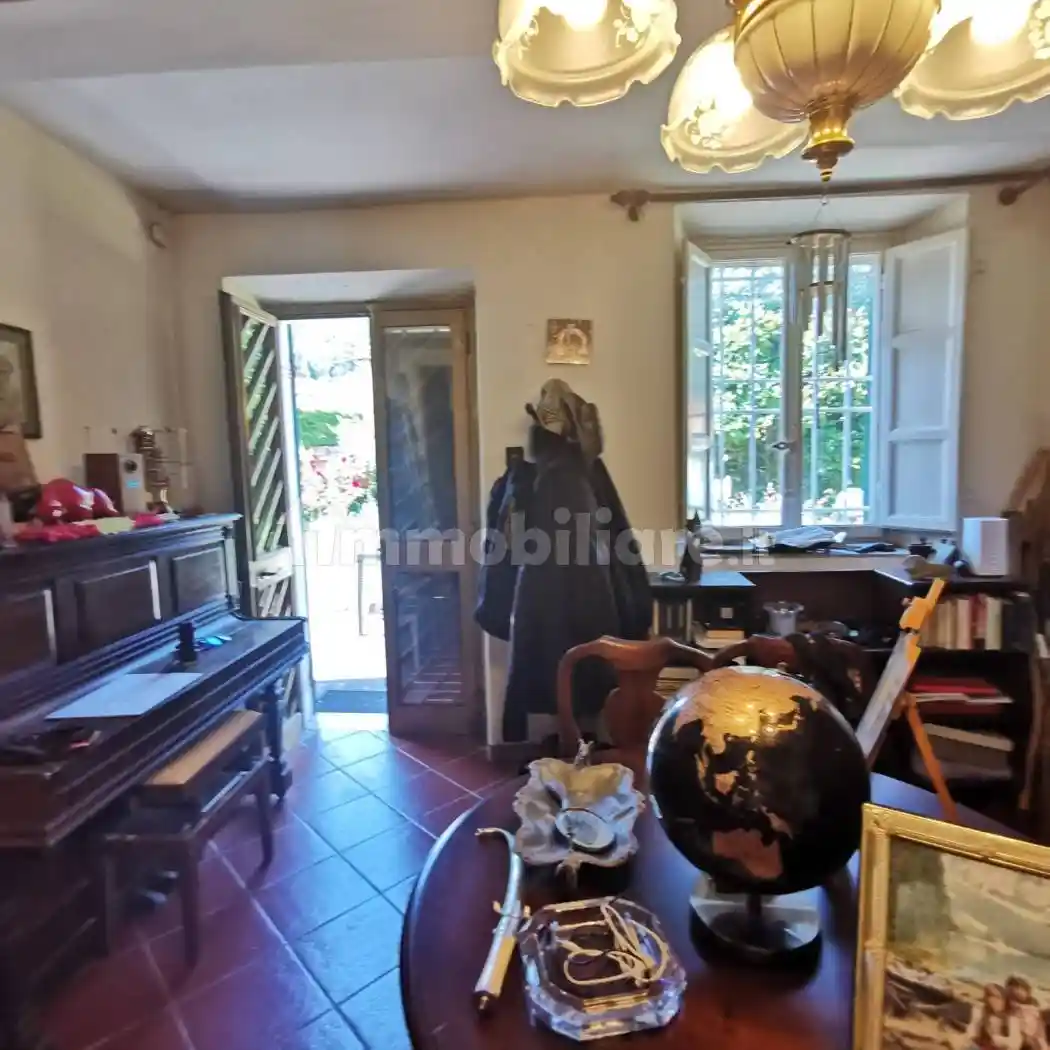Casa indipendente in vendita a Lucca