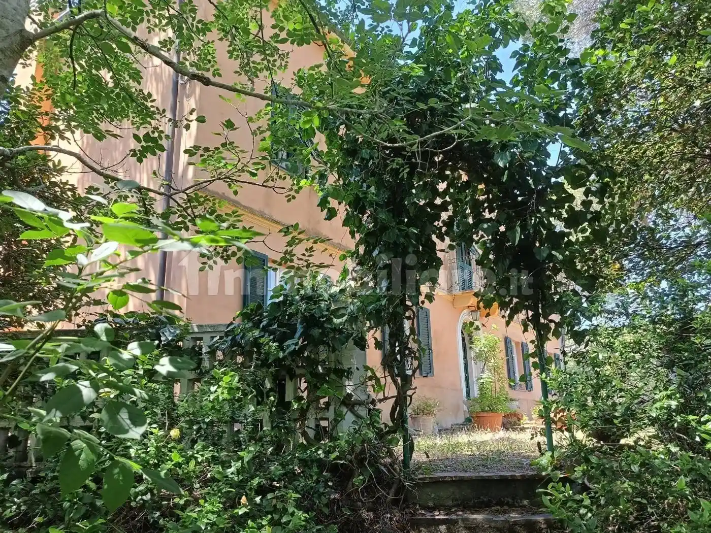 Villa in vendita a Rosignano Marittimo