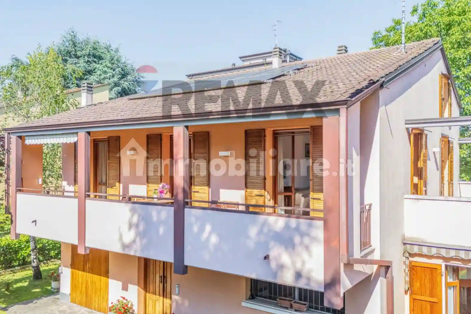 Villa - foto 2
