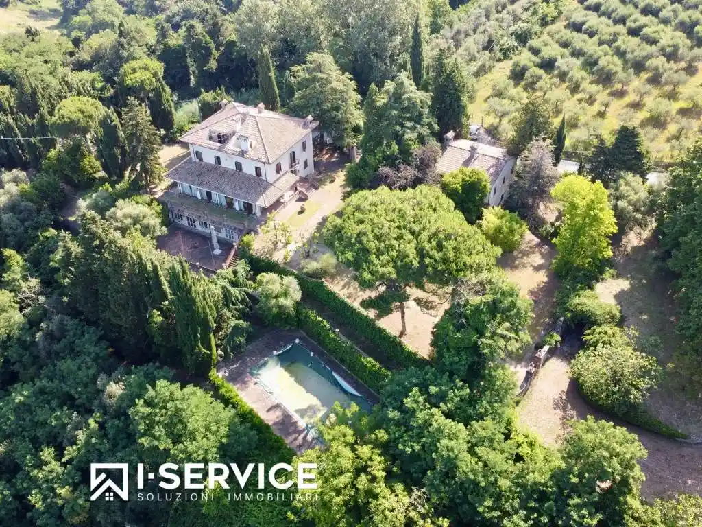 Villa in vendita a Cesena