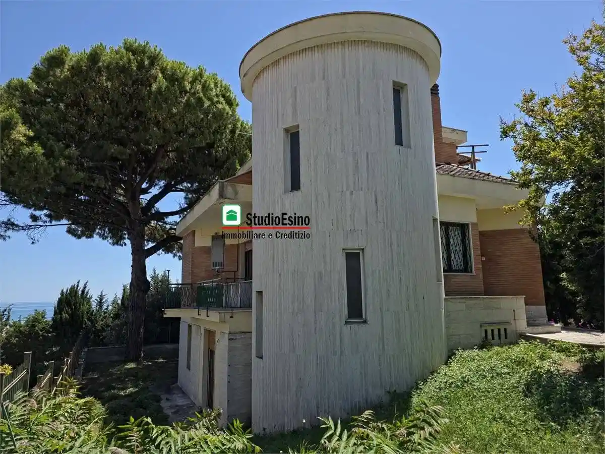 Villa in vendita a Grottammare