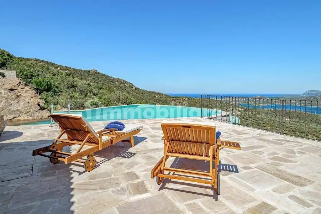 Villa in vendita a Arzachena