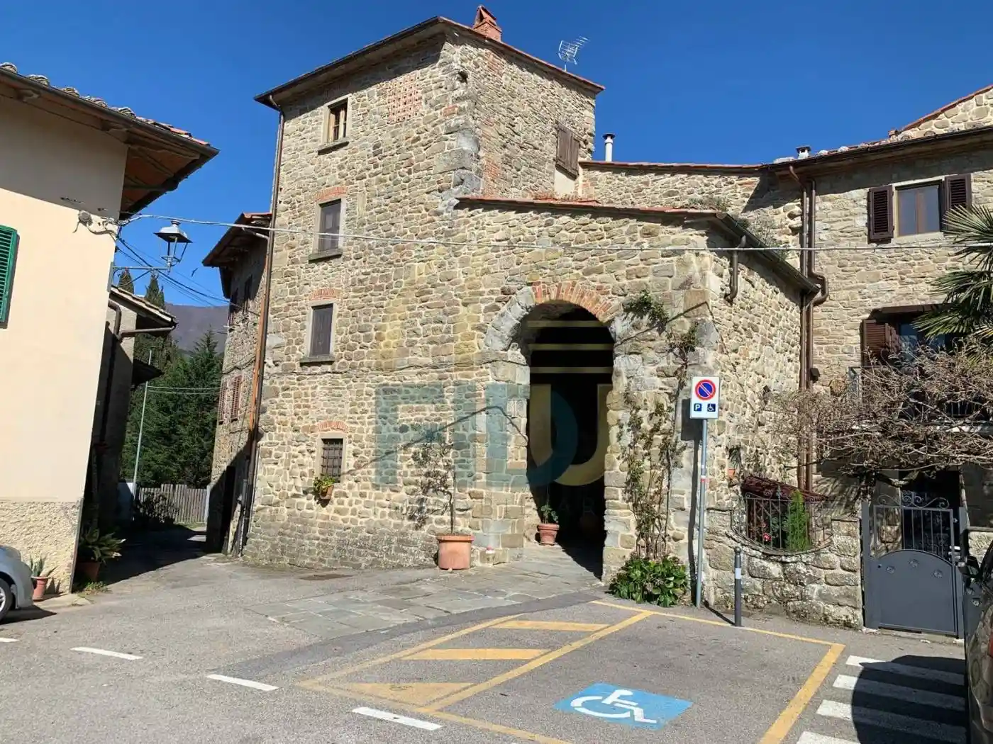 Casa indipendente in vendita a Loro Ciuffenna