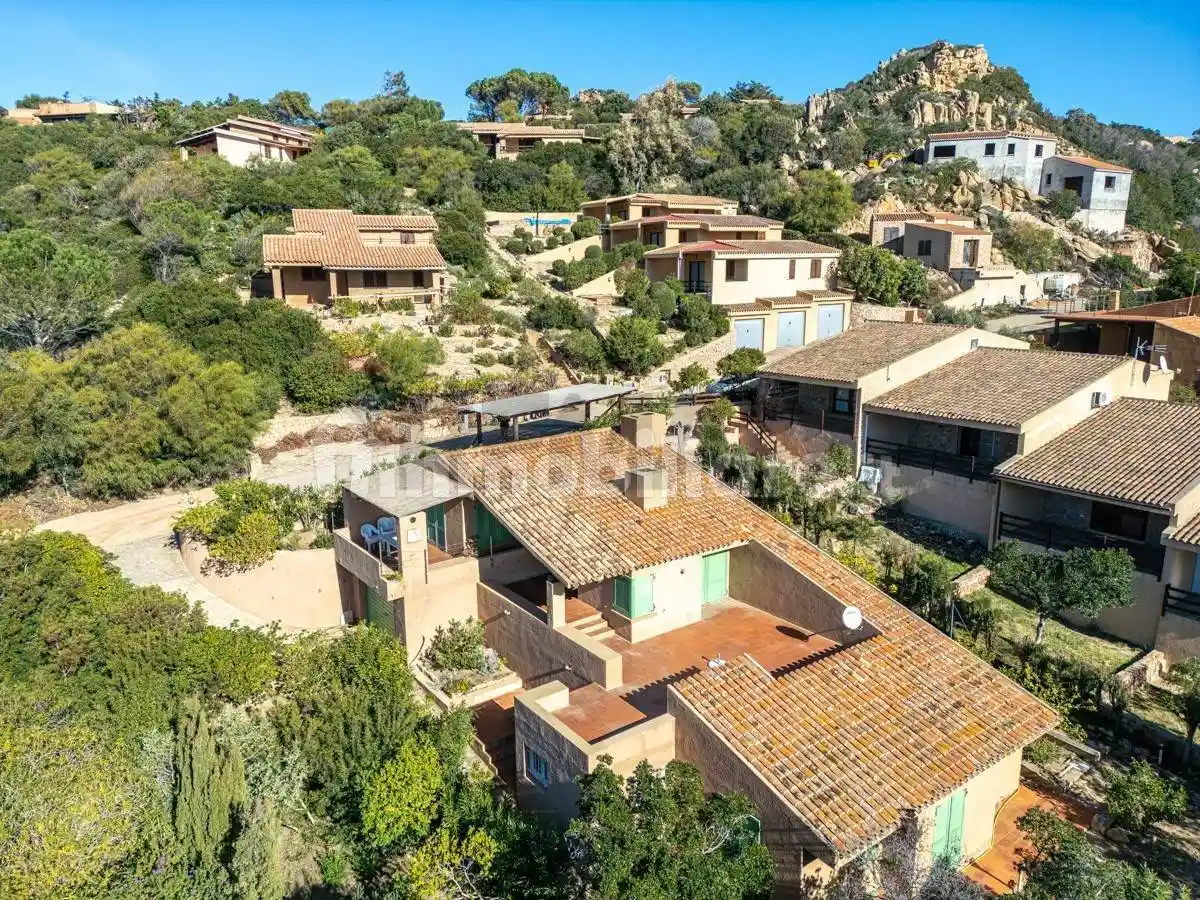 Villa in vendita a Trinità d'Agultu e Vignola