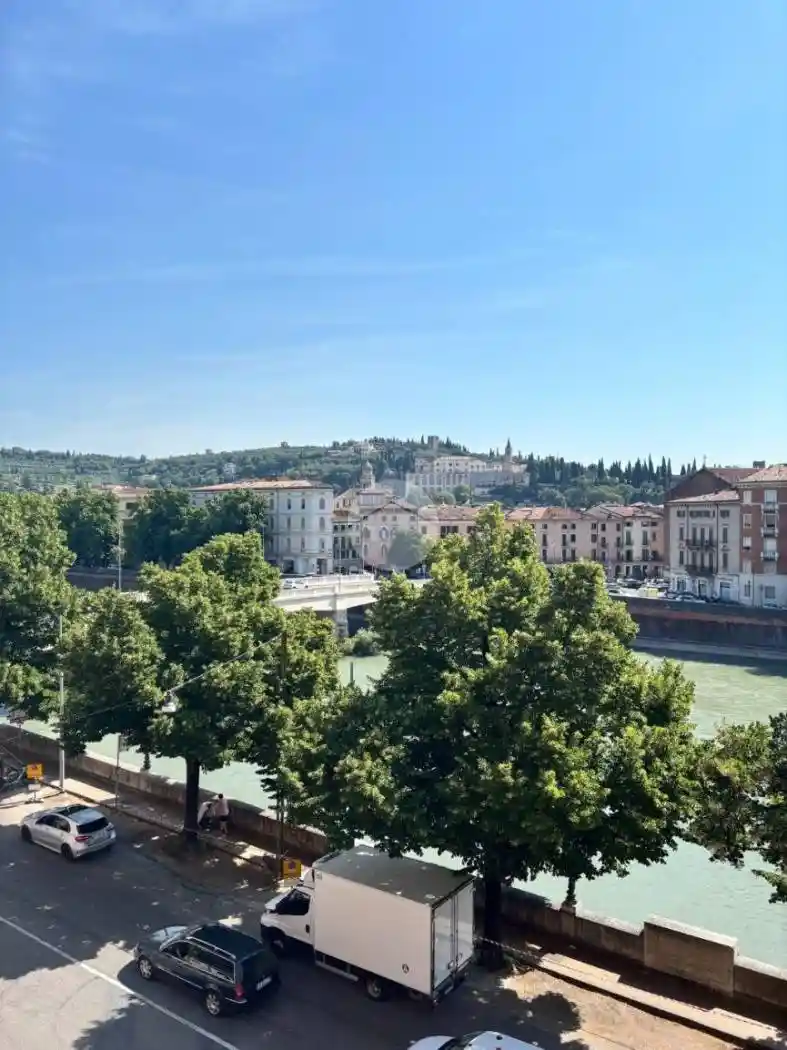 Appartamento in vendita a Verona
