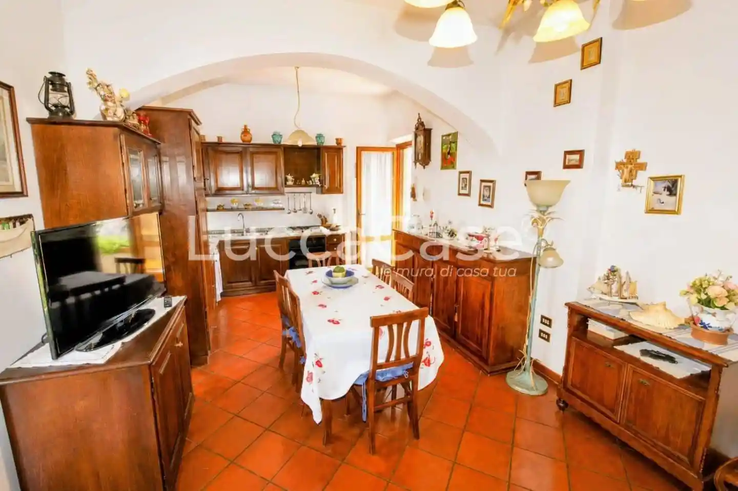 Casa indipendente in vendita a Camaiore