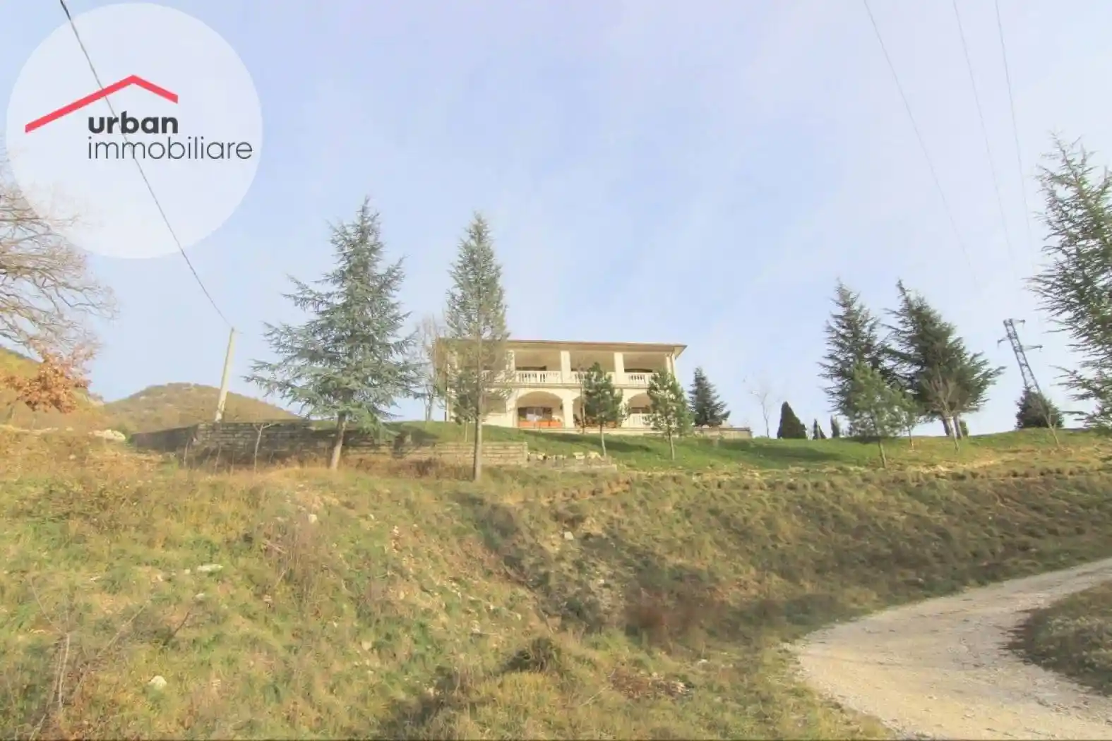 Villa in vendita a Montereale