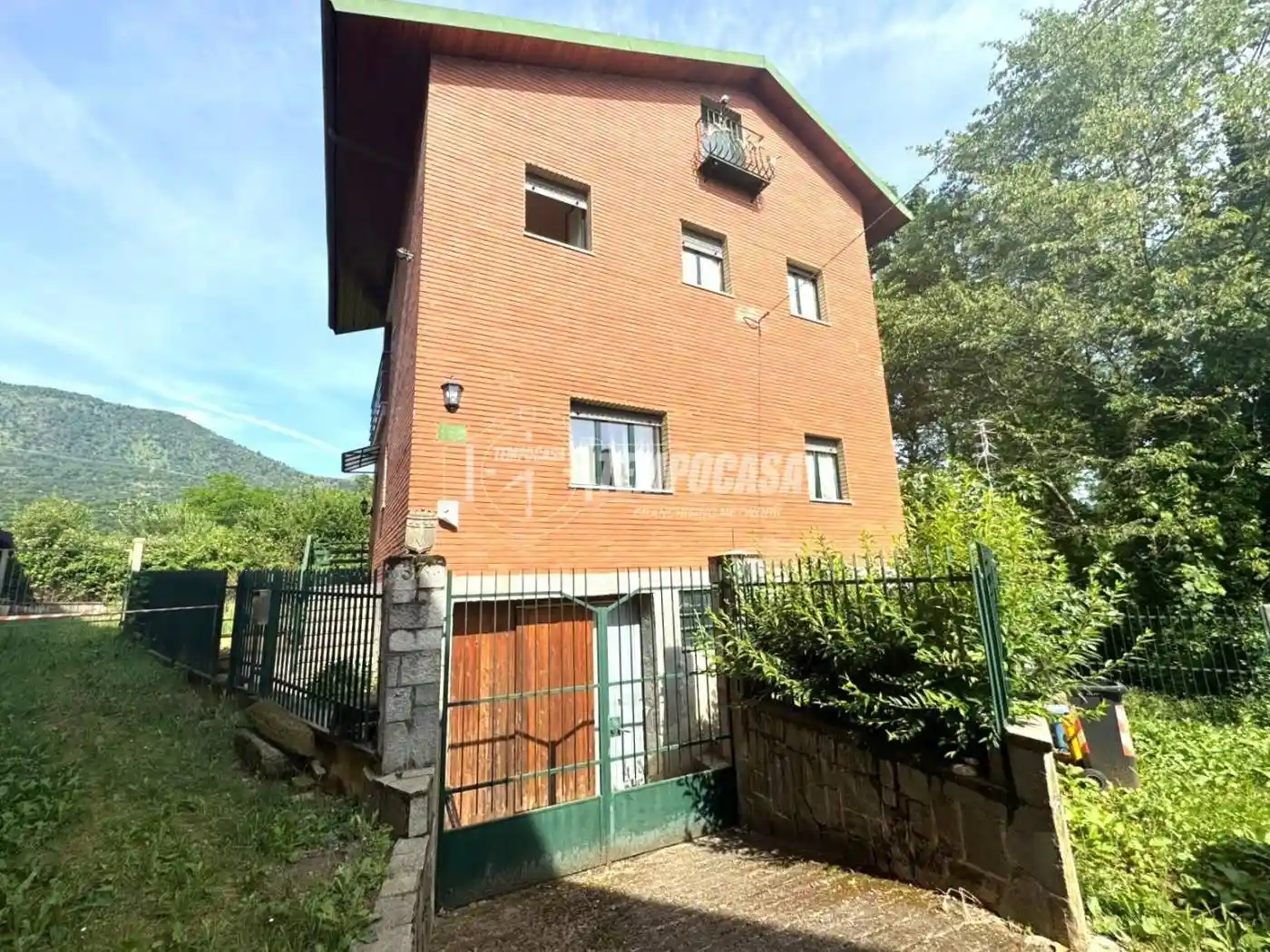 Villa in vendita a La Cassa