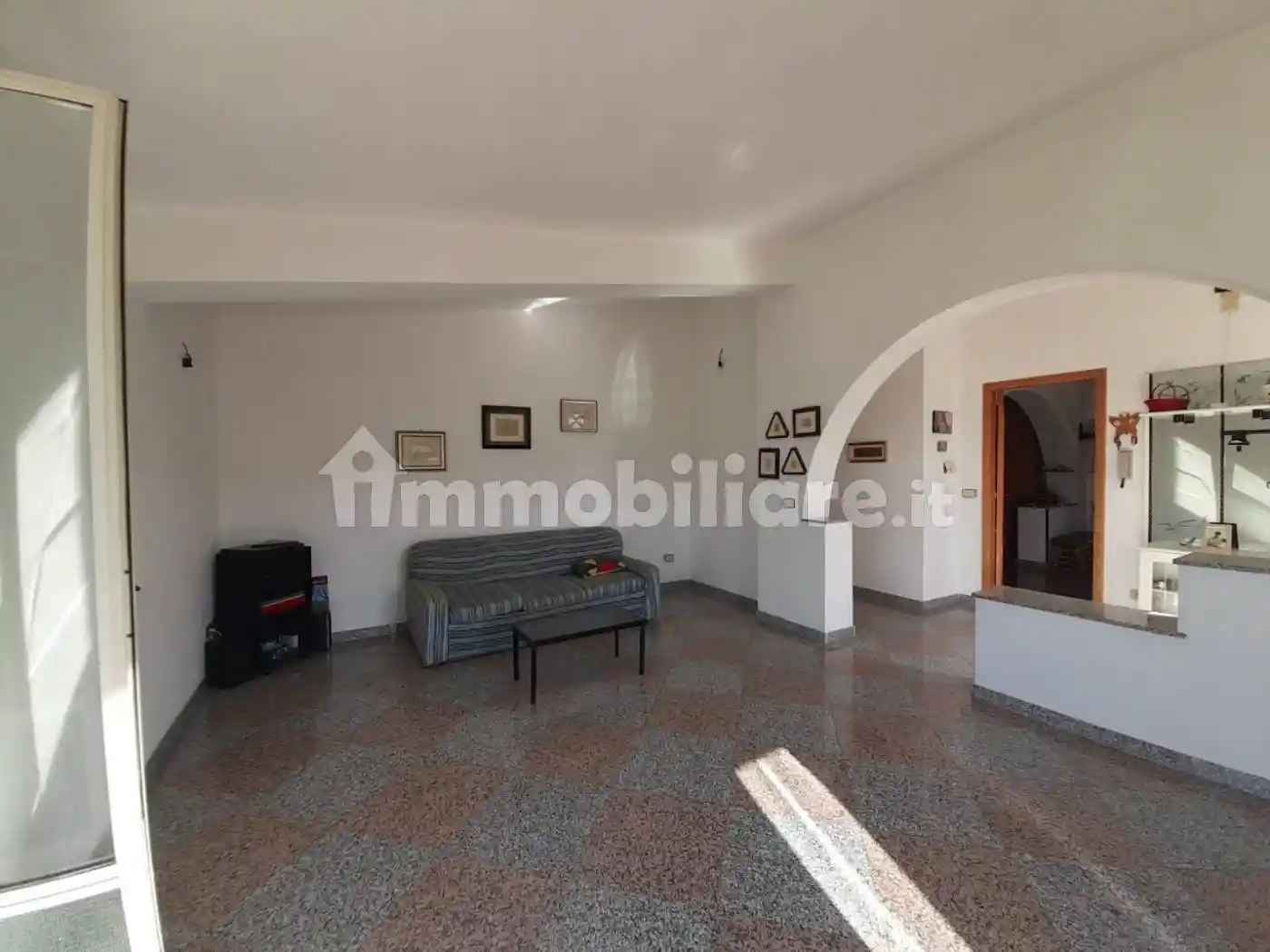 Palazzo - Edificio in vendita a Tortorici