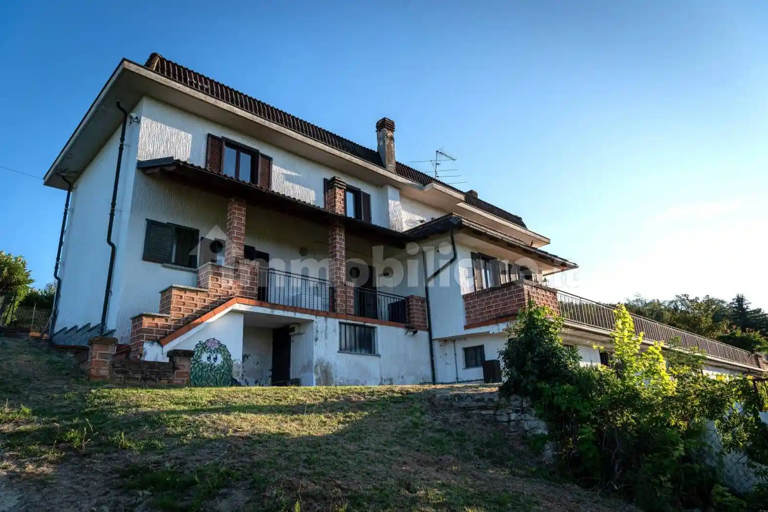 Rustico - Casale in vendita a Santo Stefano Belbo