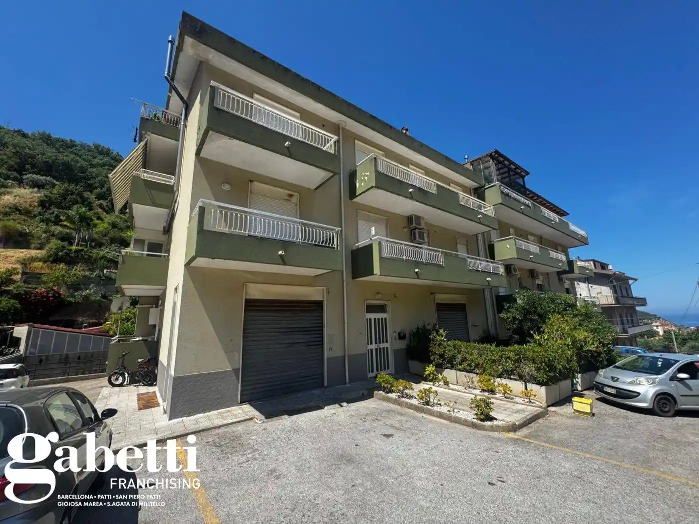 Appartamento in vendita a Brolo