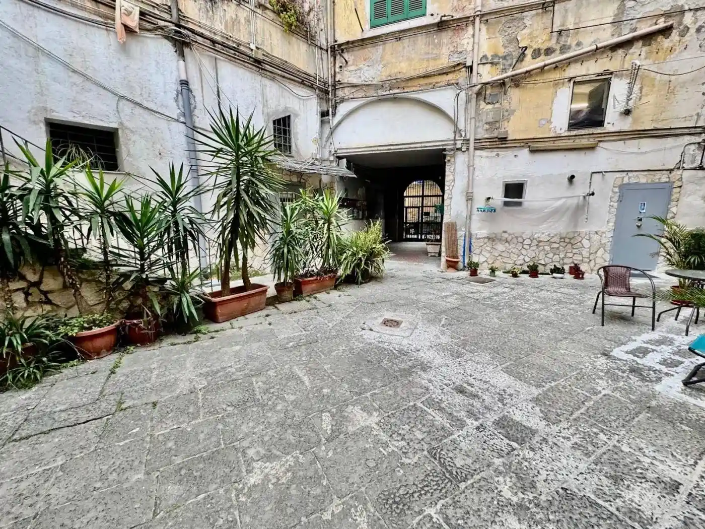 Appartamento in vendita a Napoli