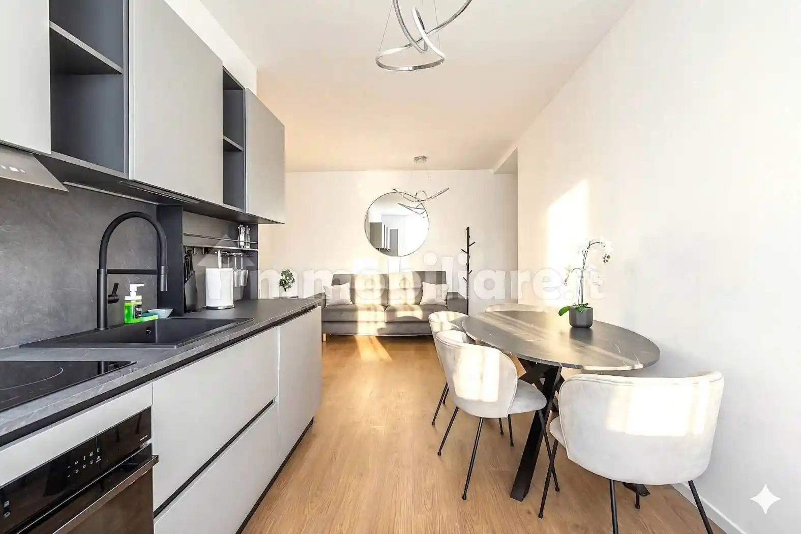 Appartamento in vendita a Milano