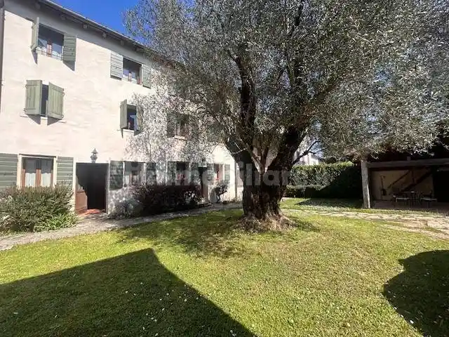 Villetta a schiera in vendita a Castelcucco