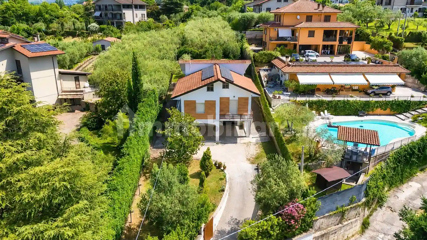 Villa - foto 2