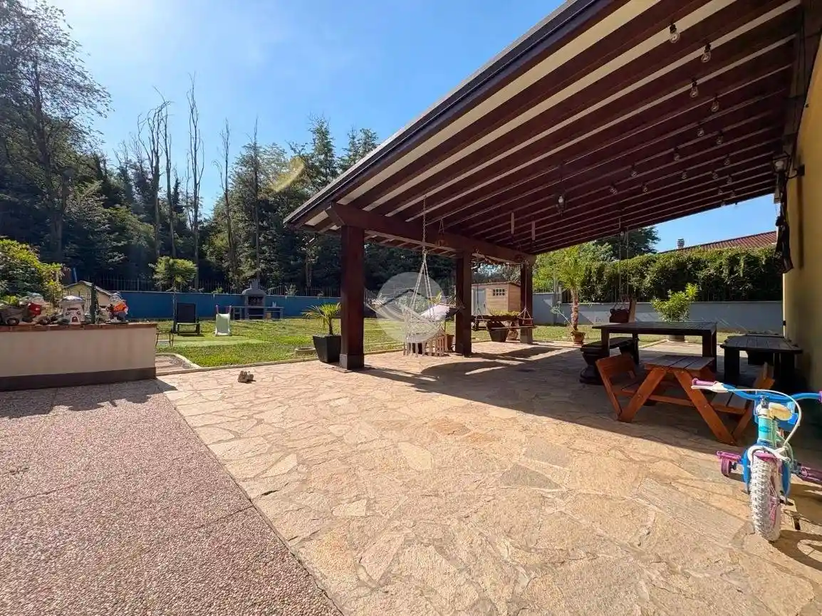 Villa in vendita a Cremona