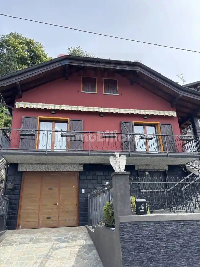Casa indipendente in vendita a Dizzasco