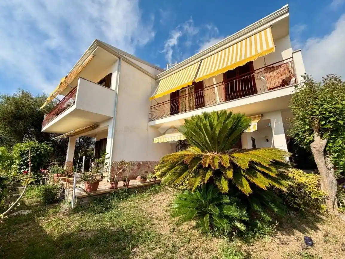 Villa in vendita a Diamante