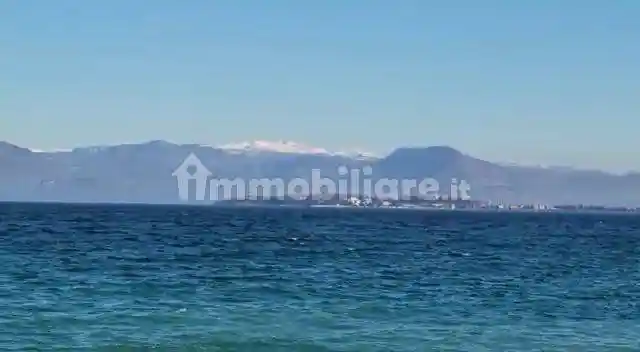 Villa in vendita a Lonato del Garda