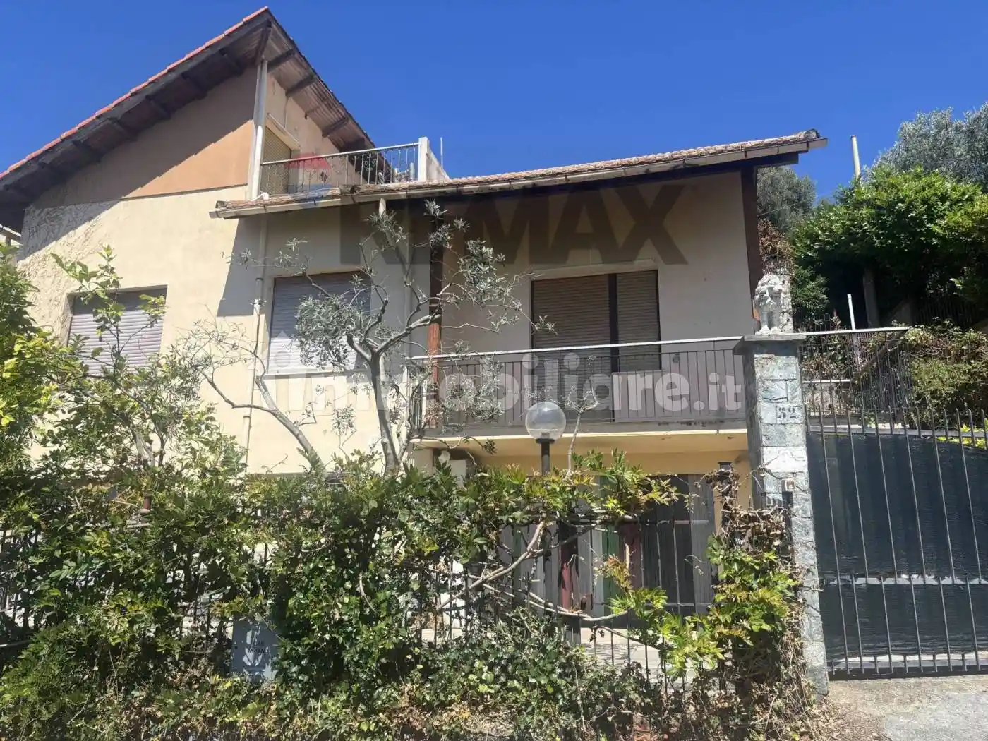 Villa in vendita a Varazze
