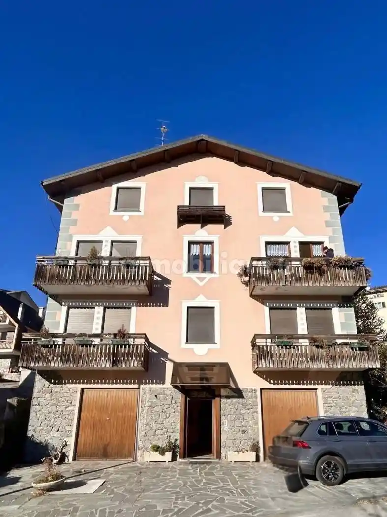 Appartamento in affitto a Teglio