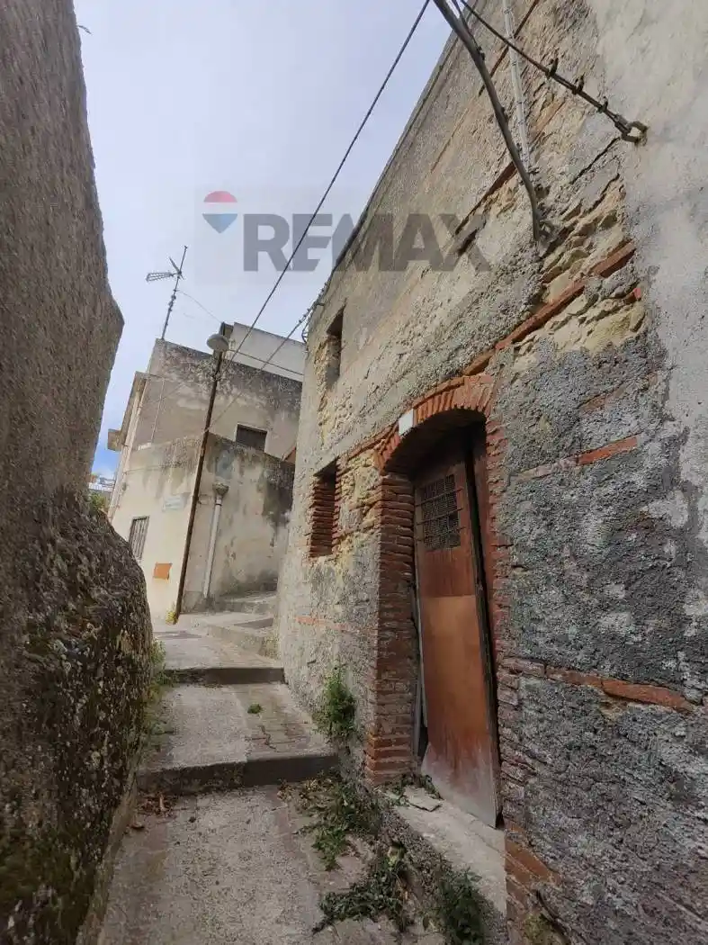 Casa indipendente in vendita a Monforte San Giorgio