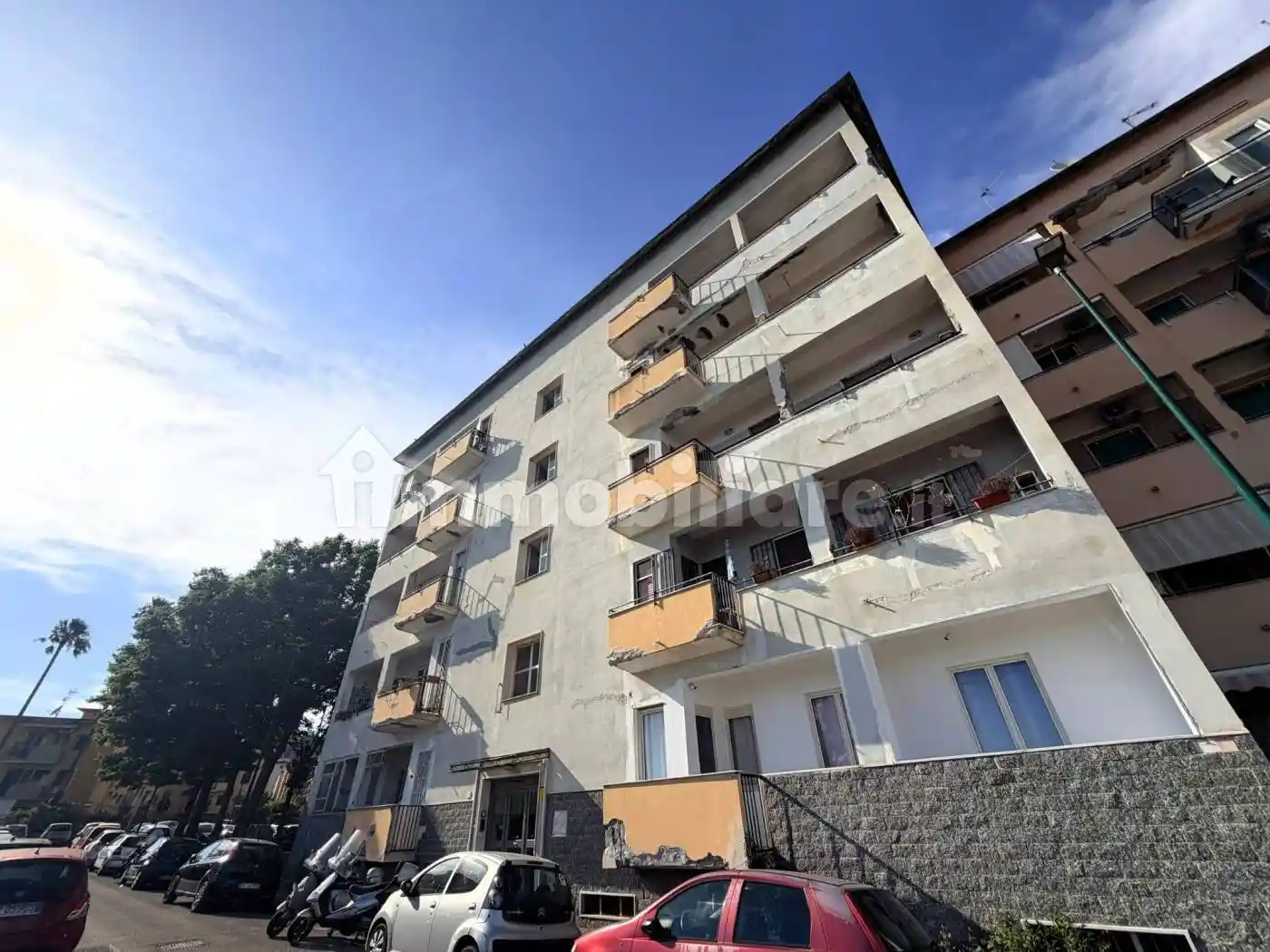 Appartamento in vendita a Napoli