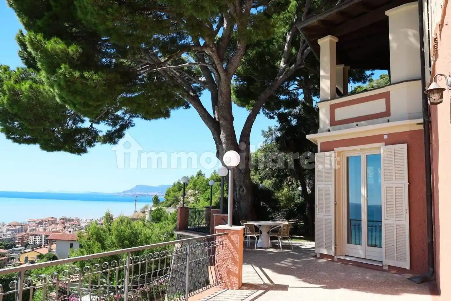 Villa in vendita a Ventimiglia