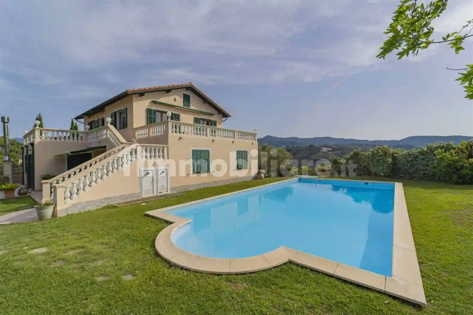 Villa - foto 3