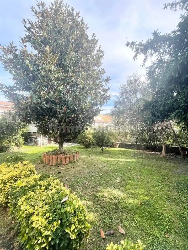 Villa in vendita a Massarosa