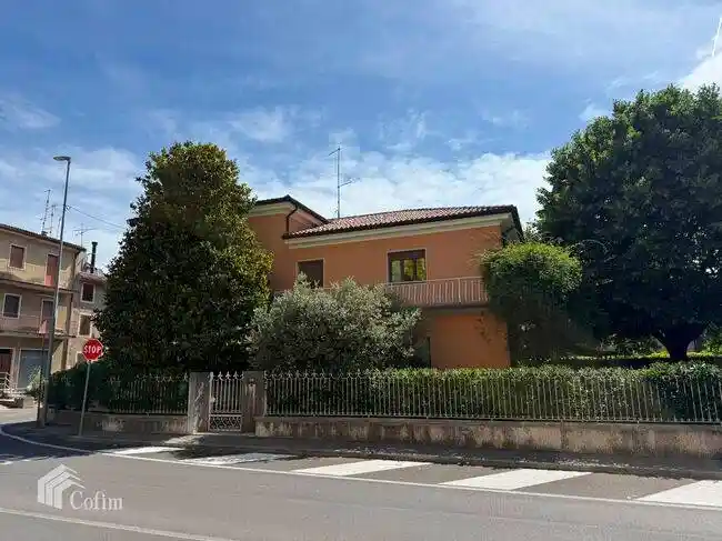 Villa in affitto a Grezzana